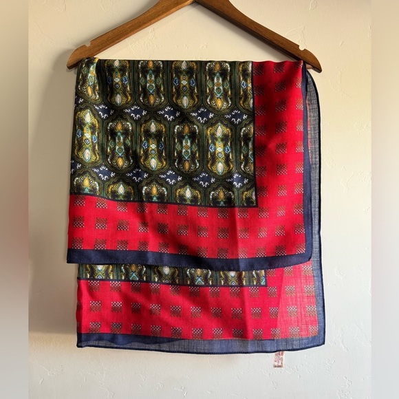 Ann Klein - Wool Scarf - Picture 1 of 5